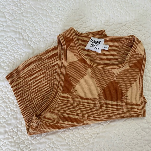 Princess Polly Tank Top - Picture 1 of 6